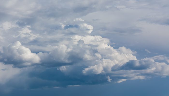 透光高积云位于大气的什么层 透光高积云在大气的哪一层